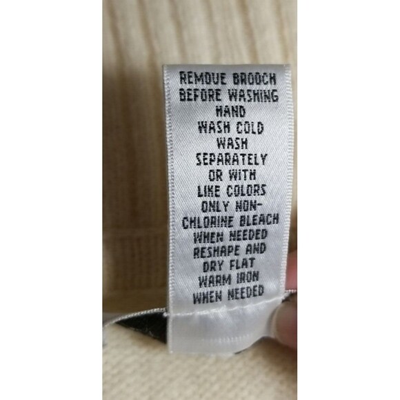 New Pursuits ltd. LambsWool Angora Blend Ivory Fuzzy Knit Sweater Womens 8 P C2 - Picture 8 of 10